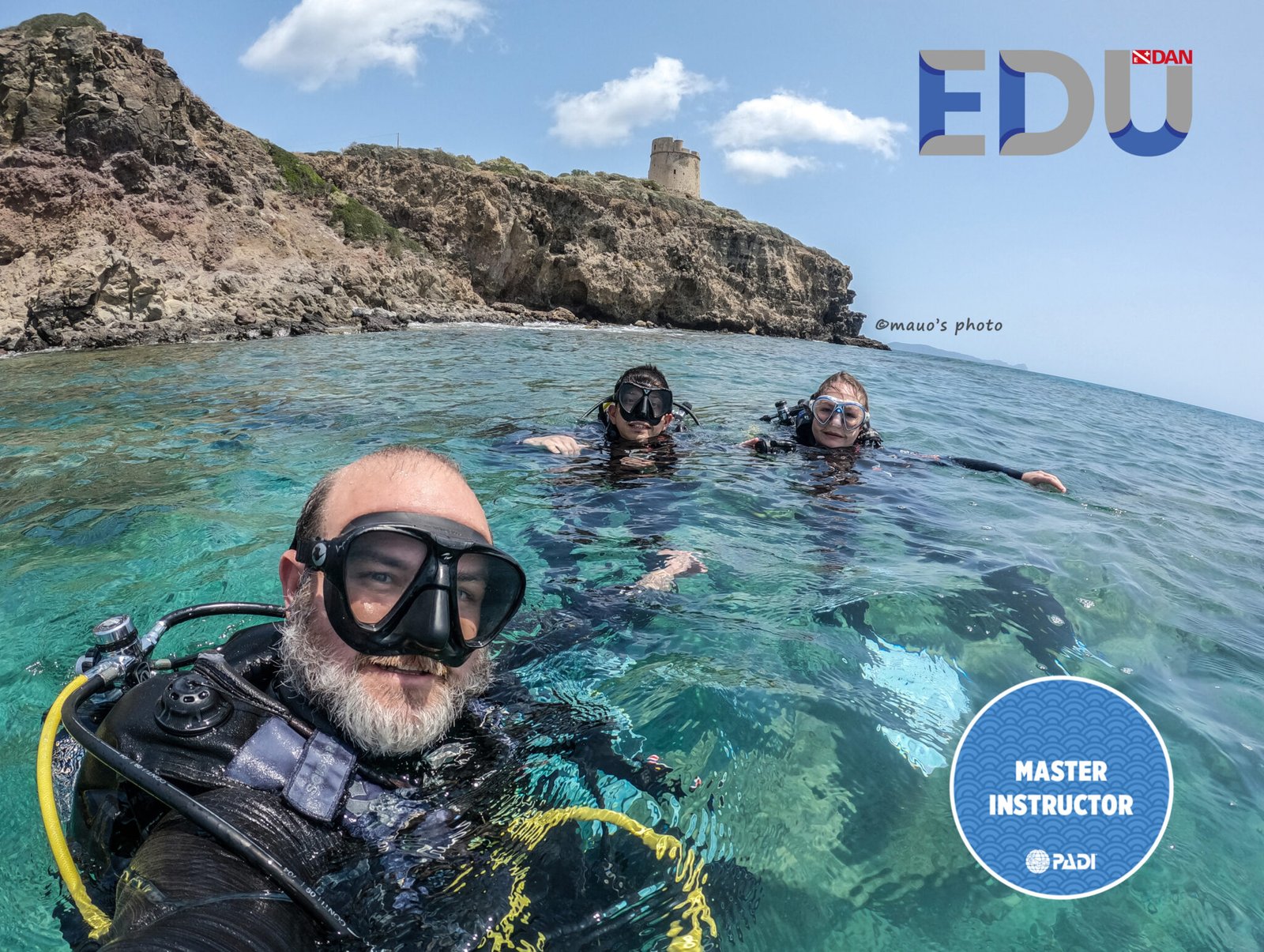 PADI Master Instructor durante un Discover Scuba Diving